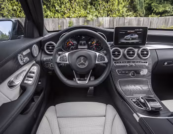 Painel frontal 2015–18 Mercedes-Benz C 400 4MATIC Sport Package [North America] (W205) '2014–18
