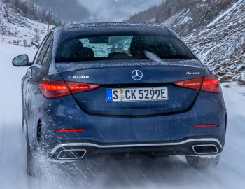 Mercedes-Benz C 400 e 4MATIC AMG Line [Worldwide] (W206) '2022–pr.
