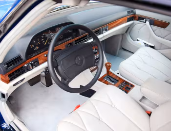 Panel frontal Caruna Mercedes-Benz 380 SEL (V 126 E 38) '1985
