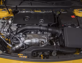 Bajo el capó 2020–23 Mercedes-Benz CLA 250 4MATIC AMG Line [North America] (C118) '2019–23