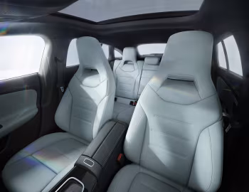 Interior Mercedes-Benz CLA 250 e Shooting Brake AMG Line [Worldwide] (X118) '2023–pr.