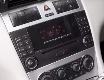 Interior Mercedes-Benz CLC 220 CDI [UK-spec] (CL203) '2008–10