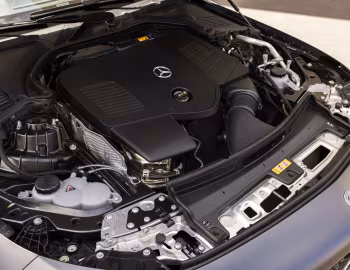 Bajo el capó Mercedes-Benz CLE 220 d AMG Line Cabrio [Worldwide] (A236) '2024–pr.