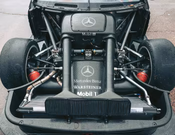 Під капотом HWA Mercedes-Benz CLK DTM (RS00-005) '2000