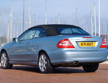 Mercedes-Benz CLK 240 Cabrio [UK-spec] (A209) '2003–05