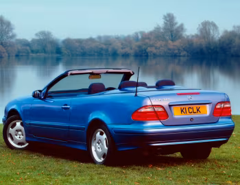 Mercedes-Benz CLK 320 Cabrio [UK-spec] (A208) '1998–2002