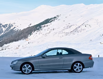 Mercedes-Benz CLK 500 Cabrio [Worldwide] (A209) '2003–05