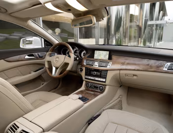 Interior Mercedes-Benz CLS 250 CDI Shooting Brake (X218) '2012–14