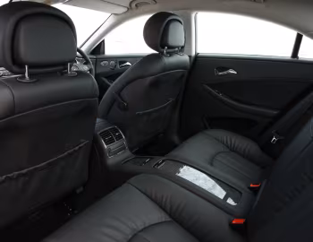 Interior Mercedes-Benz CLS 320 CDI [UK-spec] (C219) '2008–07.2010