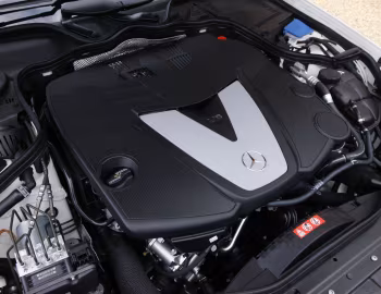 Bajo el capó Mercedes-Benz CLS 320 CDI [UK-spec] (C219) '2008–07.2010