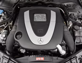 Bajo el capó 2008–10 Mercedes-Benz CLS 550 [North America] (C219) '2008–07.2010