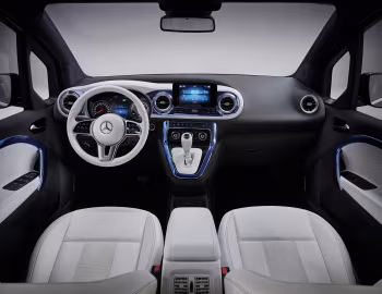 Panel frontal Mercedes-Benz Concept EQT '05.2021