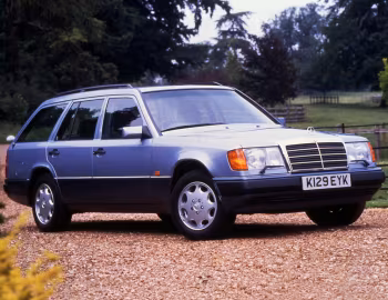 Mercedes-Benz E-Class Estate [UK-spec] (Br.S124) '1986–92