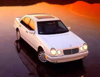1996–99 Mercedes-Benz E-Class Sedan [North America] (Br. W210) '1995–99