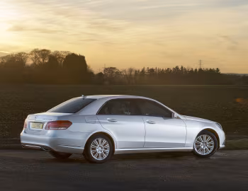 Mercedes-Benz E 300 BlueTec Hybrid [UK-spec] (W212) '2013–16