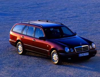 Mercedes-Benz E 200 Elegance T-Modell [Worldwide] (S210) '06.1996–99