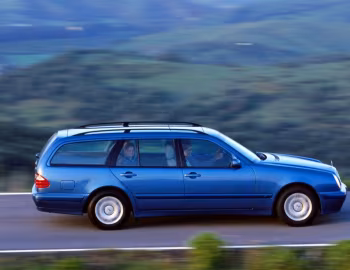 Mercedes-Benz E 220 CDI Classic T-Modell [Worldwide] (S210) '06.1999–12.2001