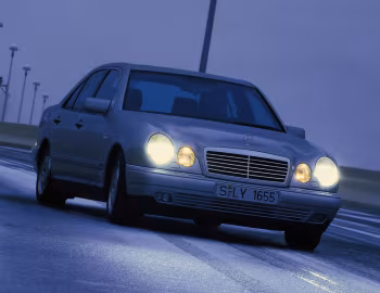 Mercedes-Benz E-Klasse Avantgarde [Worldwide] (Br. W210) '06.1994–07.1999
