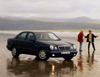 Mercedes-Benz E 250 Diesel Saloon Classic [UK-spec] (Br. W210) '1994–99