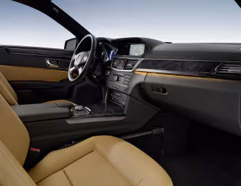 Interior Mercedes-Benz E-Klasse Sedan (W212) '2009–13