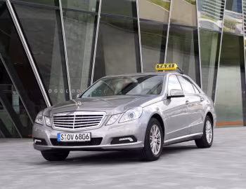 Mercedes-Benz E-Klasse Taxi [Germany] (W212) '2009–12