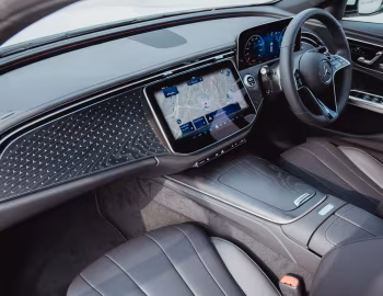 Interior Mercedes-Benz E 200 Avantgarde Line [Malaysia] (W214) '09.2024–pr.