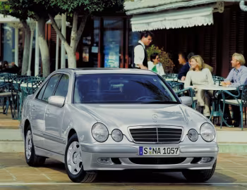 Mercedes-Benz E 200 Classic [Worldwide] (Bm.210.035) '07.1999–06.2000