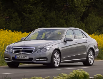 Mercedes-Benz E 200 NGT (W212) '2011–12