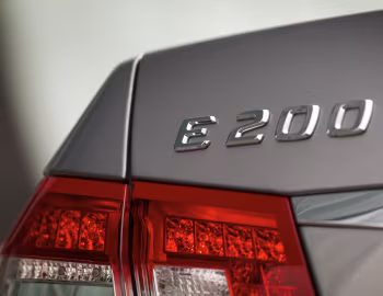 Mercedes-Benz E 200 NGT (W212) '2011–12
