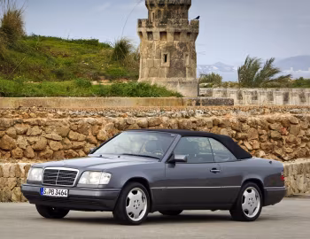 Mercedes-Benz E 220 Cabrio (Bm.124.062) '06.1993–07.1997