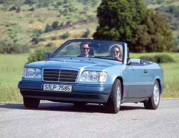 Mercedes-Benz E 220 Cabrio (Bm.124.062) '06.1993–07.1997