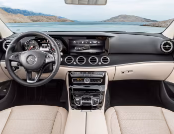 Panel frontal Mercedes-Benz E 220 d Avantgarde Line [Worldwide] (W213) '02.2016–20