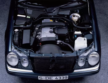 Bajo el capó Mercedes-Benz E 230 Avantgarde [Worldwide] (Bm.210.037) '07.1994–06.1998