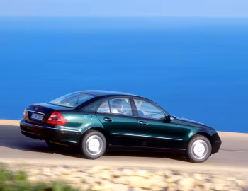 Mercedes-Benz E 240 Elegance [Worldwide] (W211) '01.2002–04.2005