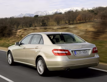 Mercedes-Benz E 250 CGI (W212) '2009–12