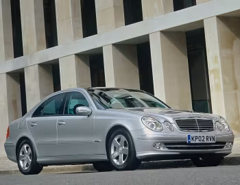 Mercedes-Benz E 270 CDI [UK-spec] (W211) '2002–05