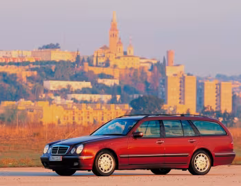 Mercedes-Benz E 270 CDI Elegance T-Modell [Worldwide] (S210) '06.1999–12.2002