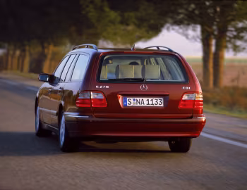 Mercedes-Benz E 270 CDI Elegance T-Modell [Worldwide] (S210) '06.1999–12.2002