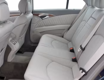 Interior Mercedes-Benz E 280 CDI [UK-spec] (W211) '2006–09