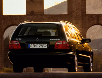 Mercedes-Benz E 290 Turbodiesel Classic T-Modell [Worldwide] (Bm.210.217) '12.1995–07.1999