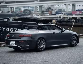 Mercedes-Benz E 300 AMG Line Cabrio [Japan] (A238) '2020–23