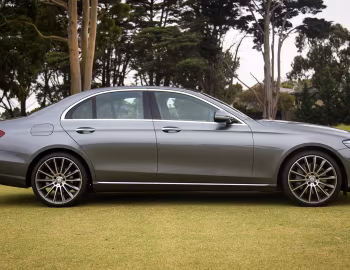 Mercedes-Benz E 300 Avantgarde Line [Australia] (W213) '2016–20