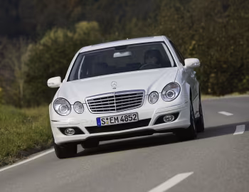 Mercedes-Benz E 300 BlueTec [Worldwide] (W211) '2008–09