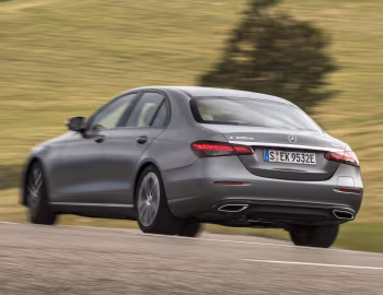 Mercedes-Benz E 300 de 4MATIC Avantgarde Line [Worldwide] (W213) '2020–23