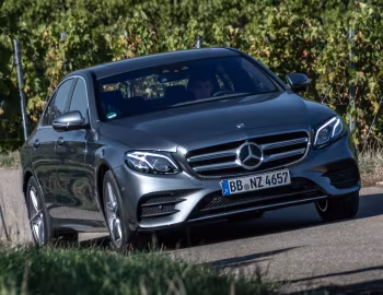Mercedes-Benz E 300 e AMG Line [Worldwide] (W213) '2018–20