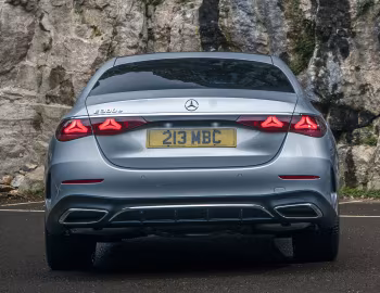 Mercedes-Benz E 300 e AMG Line [UK-spec] (W214) '2023–pr.