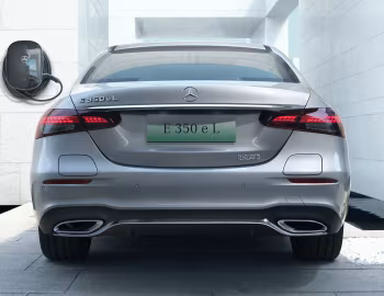Mercedes-Benz E 300 e L AMG Line [China] (V213) '2022–23