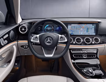Panel frontal Mercedes-Benz E 300 L AMG Line [China] (V213) '2016–20