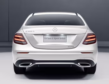 Mercedes-Benz E 300 L AMG Line [China] (V213) '2016–20