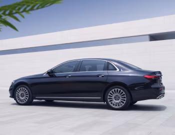 Mercedes-Benz E 300 L Exclusive Line [China] (V213) '2022–23